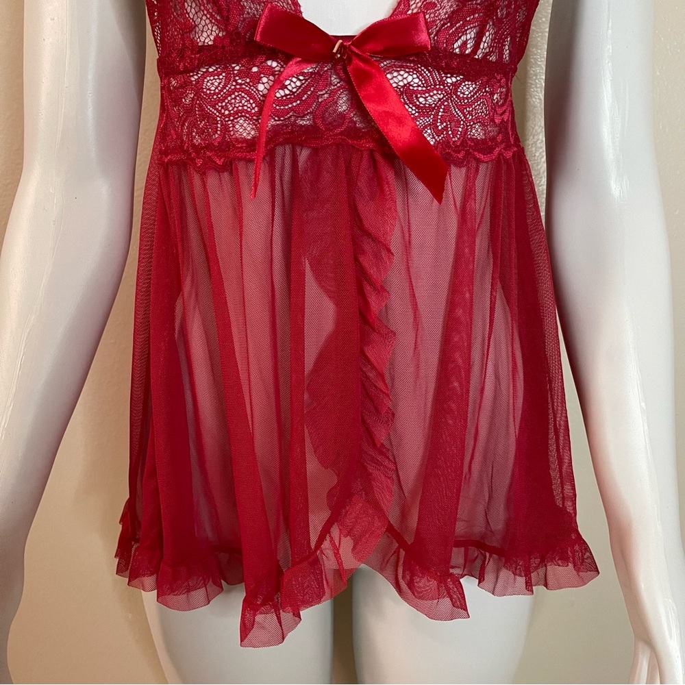 Red lingerie mesh deep plunge babydoll - Picture 3 of 9